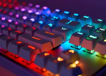 cea mai buna tastatura iluminata
